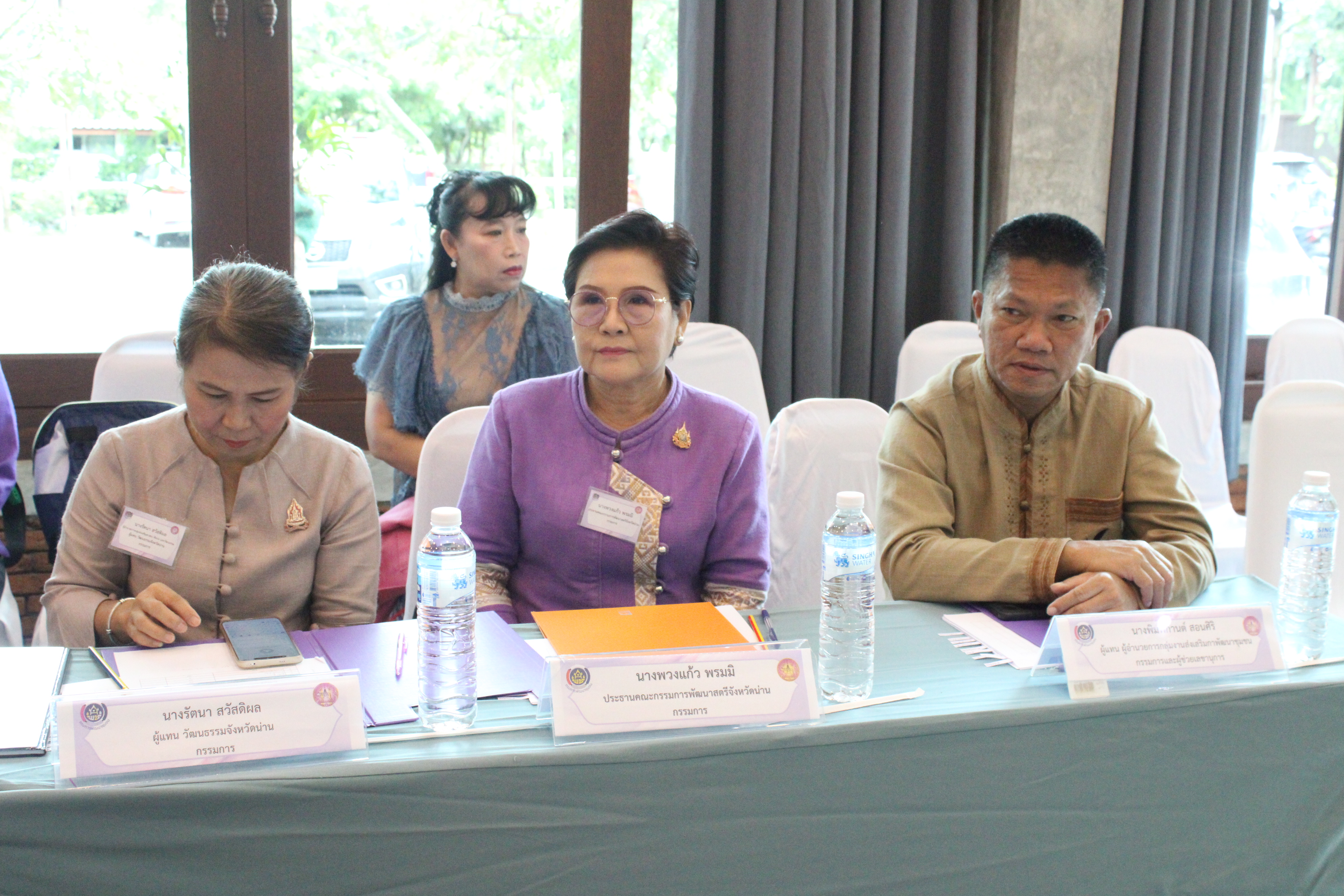 จังหวัดน่าน จัดกิจกรรมประกวดผ้าลายพระราชทาน “ผ้าลายศิริราชพัสตราภรณ์” และงานหัตถกรรมระดับจังหวัด ประจำปี 2568