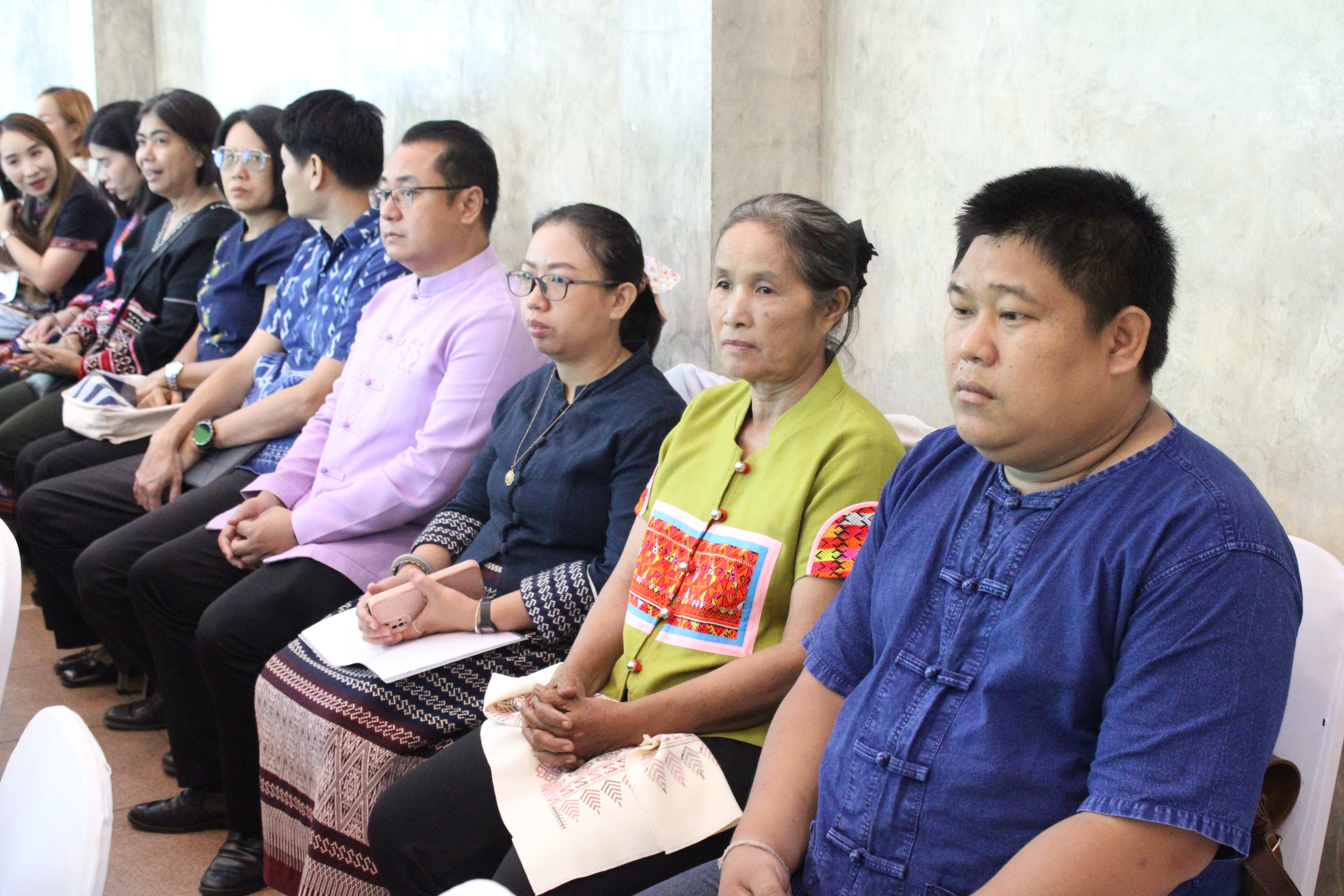 จังหวัดน่าน จัดกิจกรรมประกวดผ้าลายพระราชทาน “ผ้าลายศิริราชพัสตราภรณ์” และงานหัตถกรรมระดับจังหวัด ประจำปี 2568