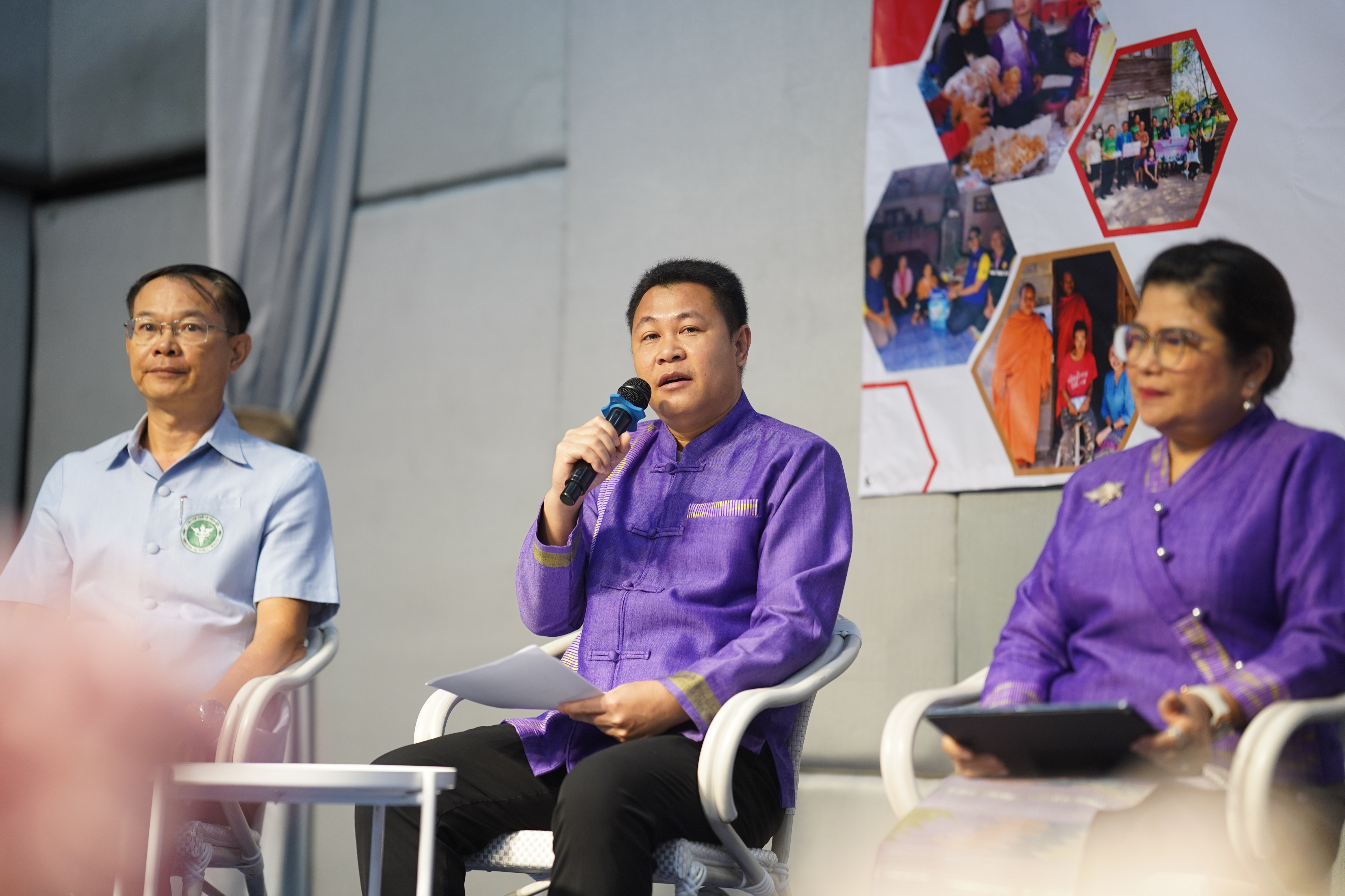 จังหวัดน่าน จัดมหกรรมความสำเร็จการพัฒนาคุณภาพชีวิตของประชาชน “แก้จน คนเมืองน่าน” ขับเคลื่อนสู่เป้าหมาย อยู่รอด พอเพียง ยั่งยืน