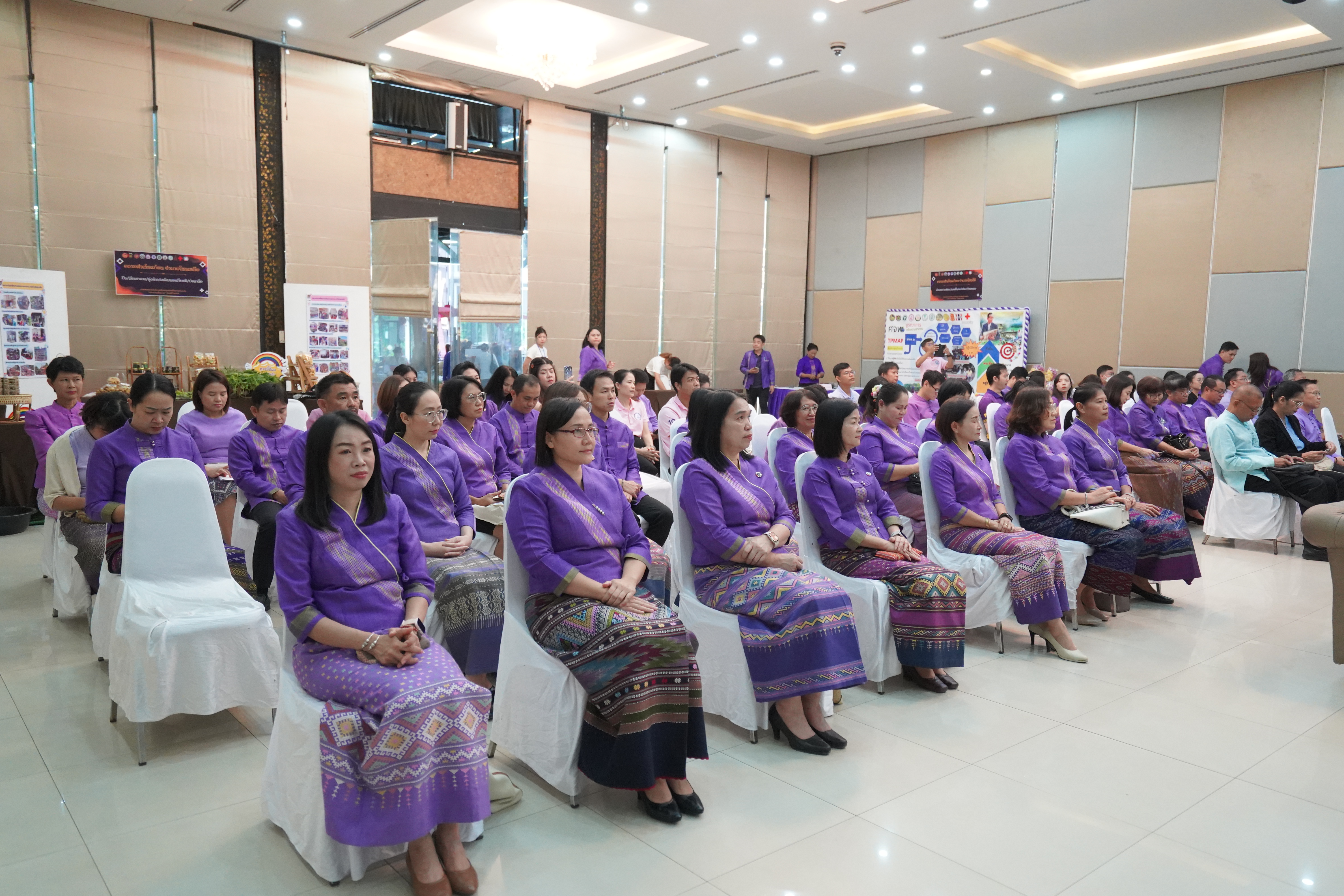 จังหวัดน่าน จัดมหกรรมความสำเร็จการพัฒนาคุณภาพชีวิตของประชาชน “แก้จน คนเมืองน่าน” ขับเคลื่อนสู่เป้าหมาย อยู่รอด พอเพียง ยั่งยืน