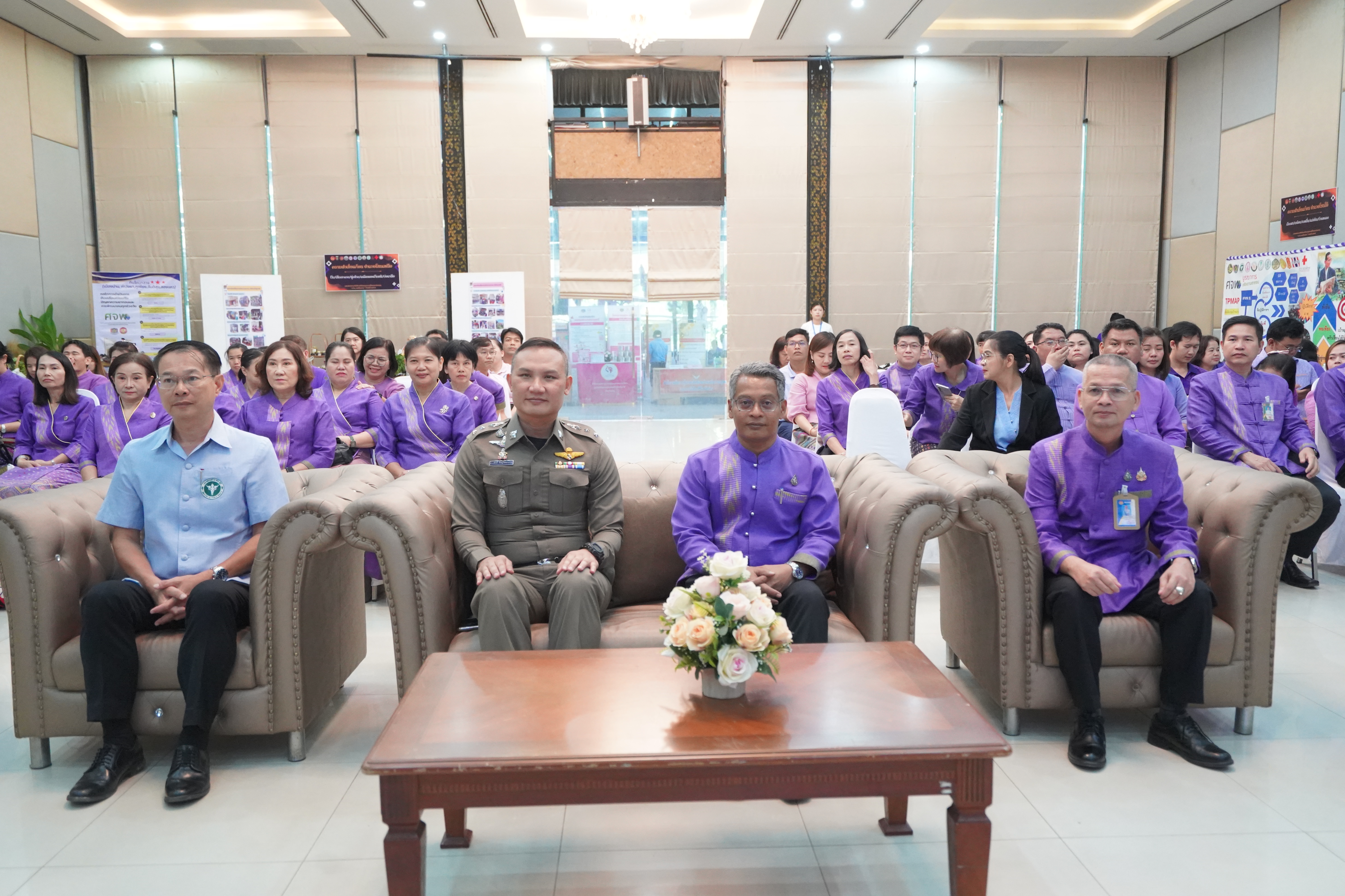 จังหวัดน่าน จัดมหกรรมความสำเร็จการพัฒนาคุณภาพชีวิตของประชาชน “แก้จน คนเมืองน่าน” ขับเคลื่อนสู่เป้าหมาย อยู่รอด พอเพียง ยั่งยืน